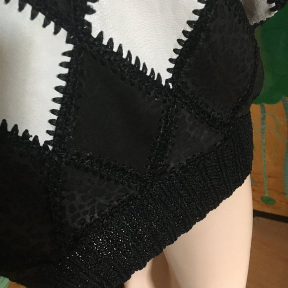 Black and white leather knitted sweater - Picture 2 of 7